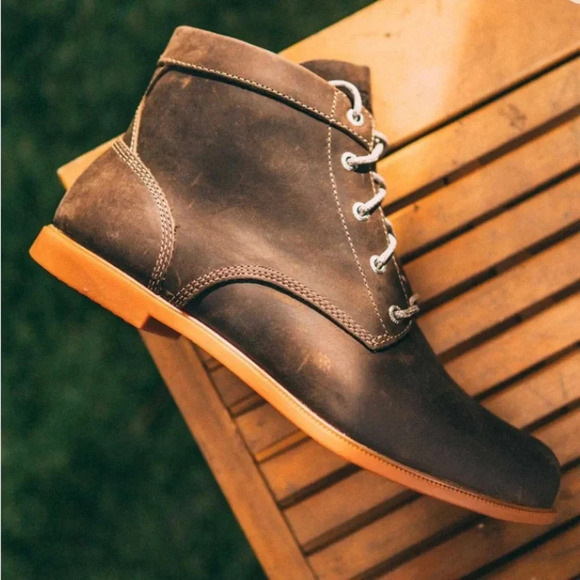 NWT Kodiak Leather Hiking Boot in Fossil Womens Size 9.5 - Picture 1 of 10
